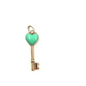 Tiffany’s key necklace charm